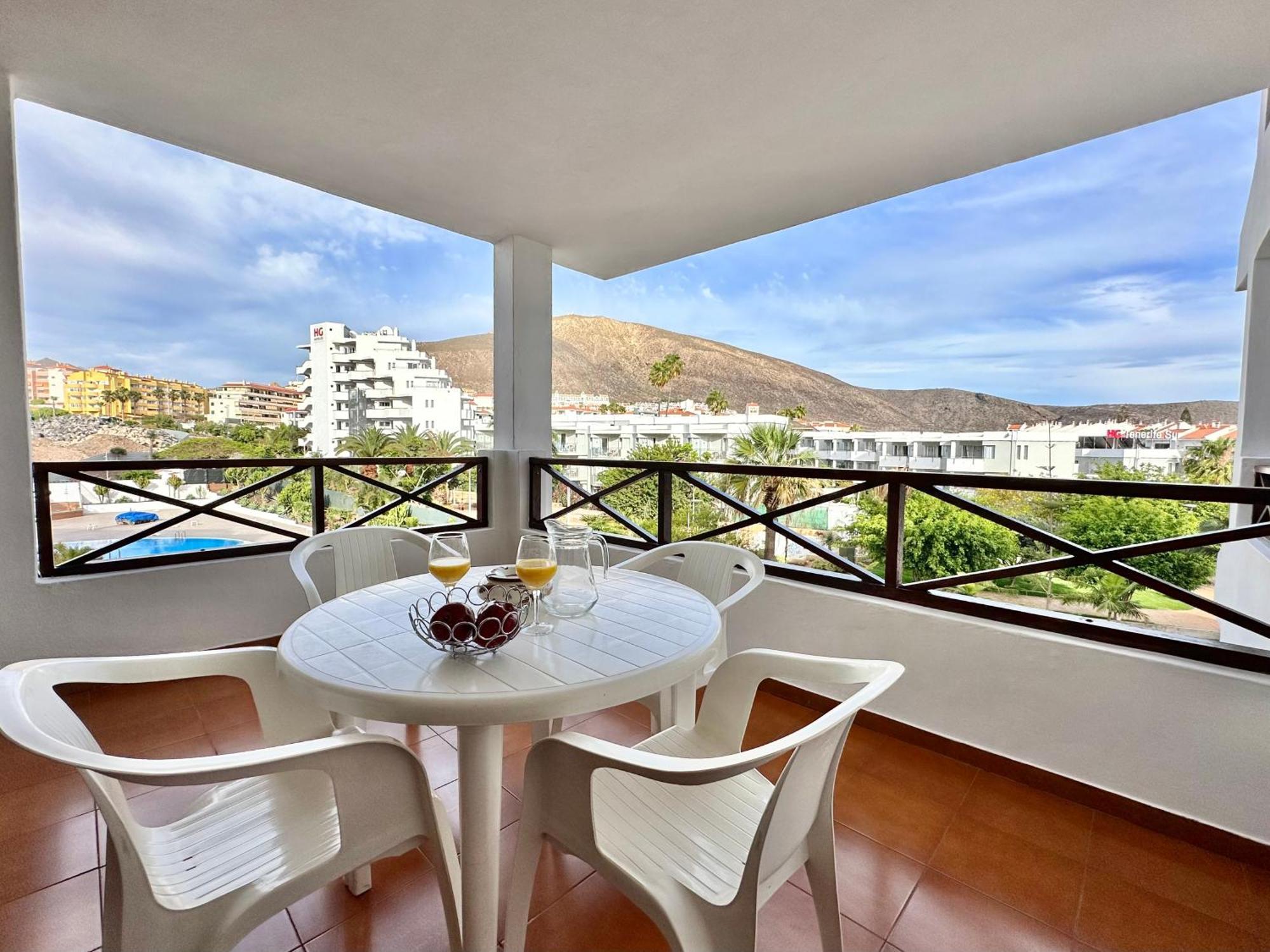 Apartamento Villa Fatima Лос Кристианос Екстериор снимка